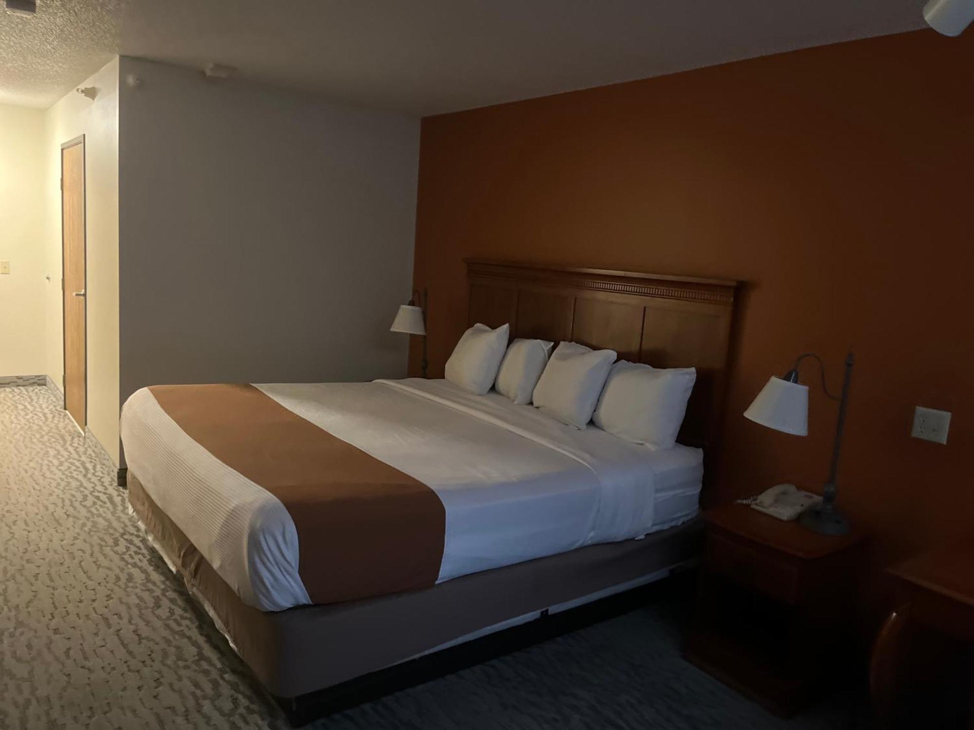 Regency Inn & Suites Anoka Esterno foto